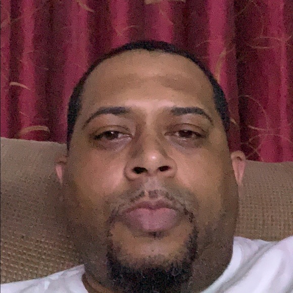 Meet your Posher, Derrick - Picture 1 of 1